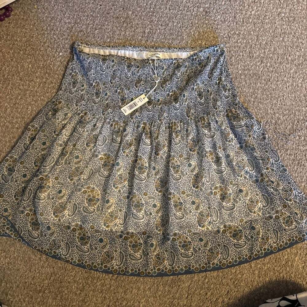NWT. Max Studio Women's Paisley Print Smocked Waist Mini Skirt